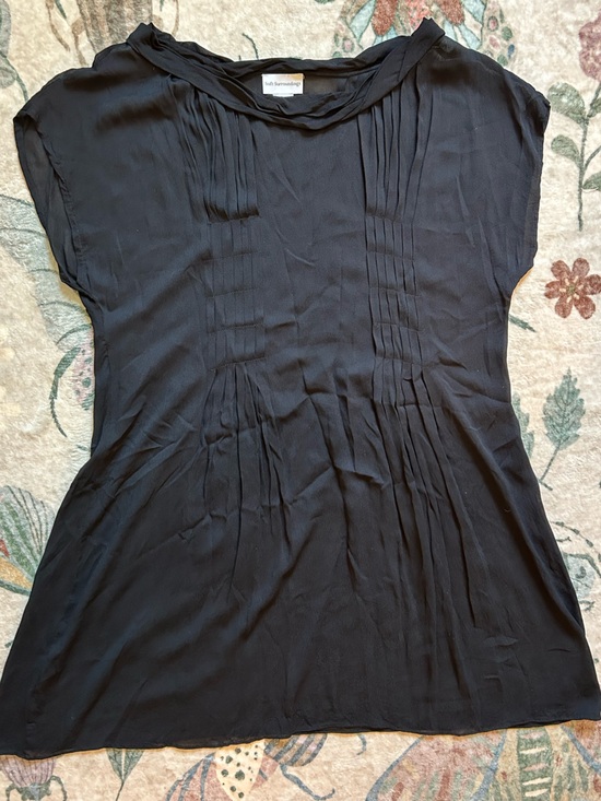 Soft Surroundings Tops - Soft Surroundings Sheer Black Pleated Short-Sleeve Tunic